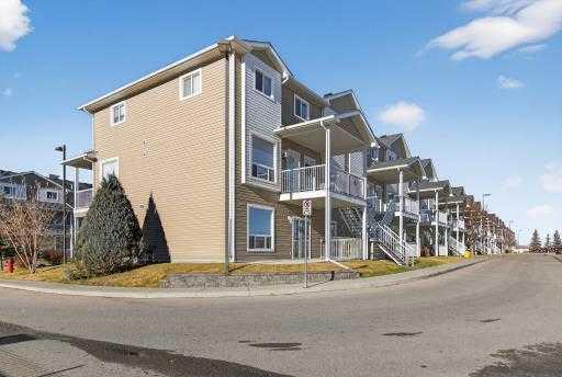 Picture for 120 Sunrise Terrace NE