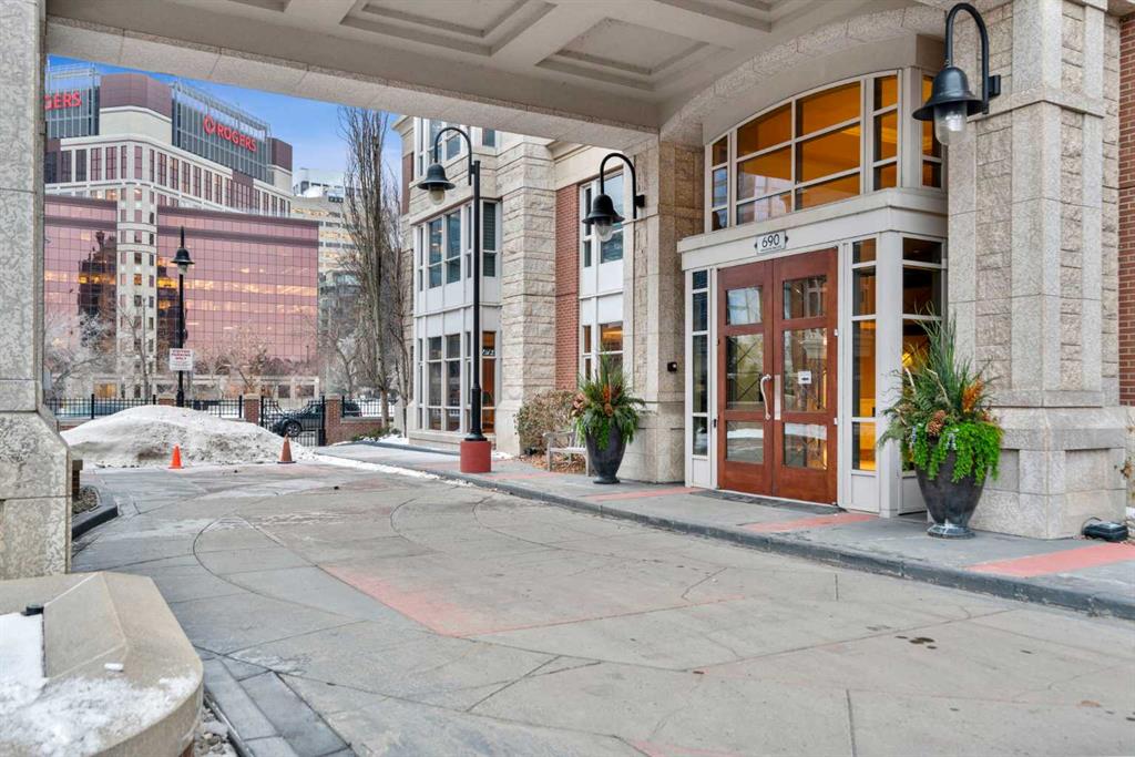 Picture for 804, 690 Princeton Way SW