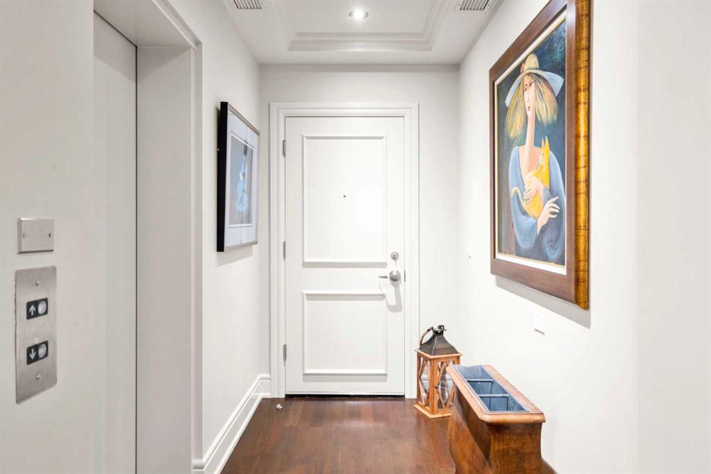 Picture for 804, 690 Princeton Way SW