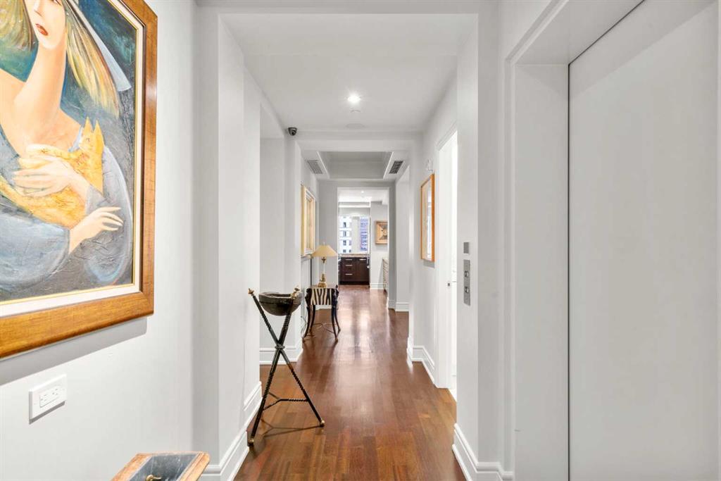 Picture for 804, 690 Princeton Way SW