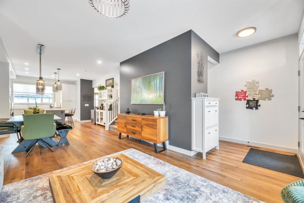 Picture for 159 Wolf Hollow Park SE