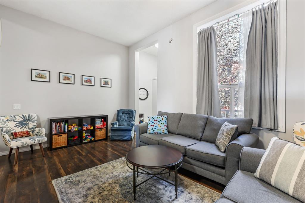 Picture for 8, 7 Westland Road 