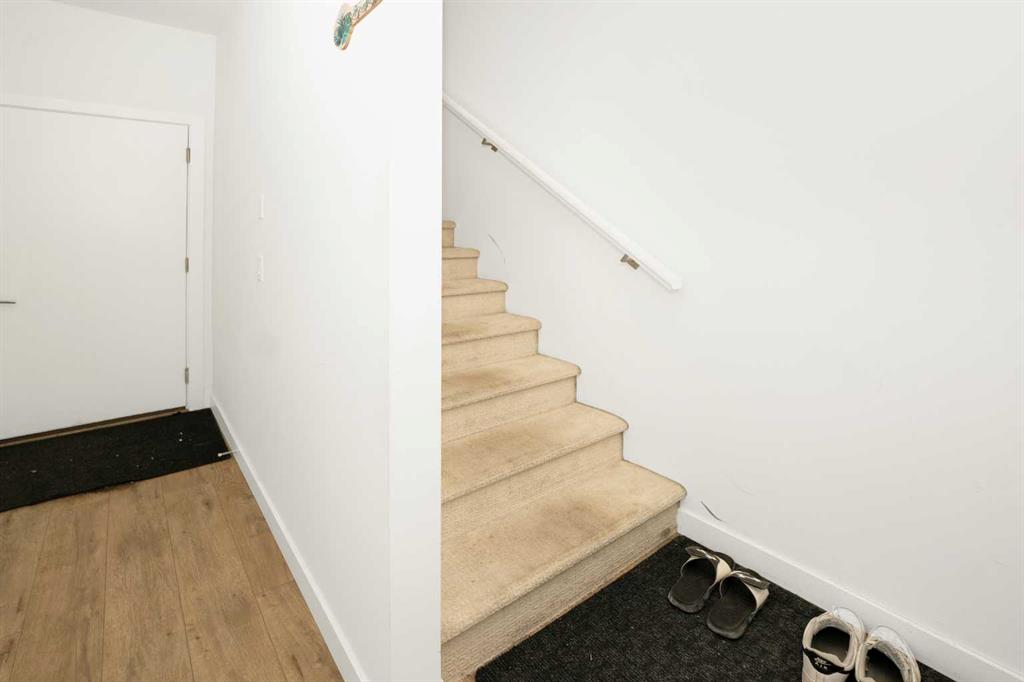 Picture for 633 savanna Boulevard NE