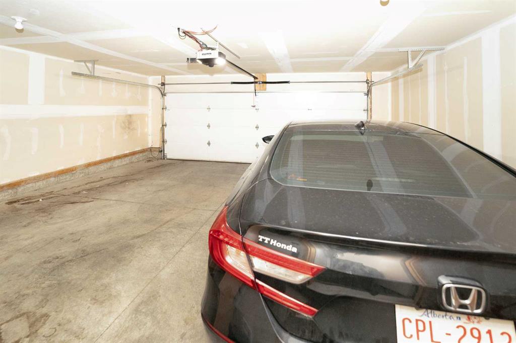 Picture for 633 savanna Boulevard NE