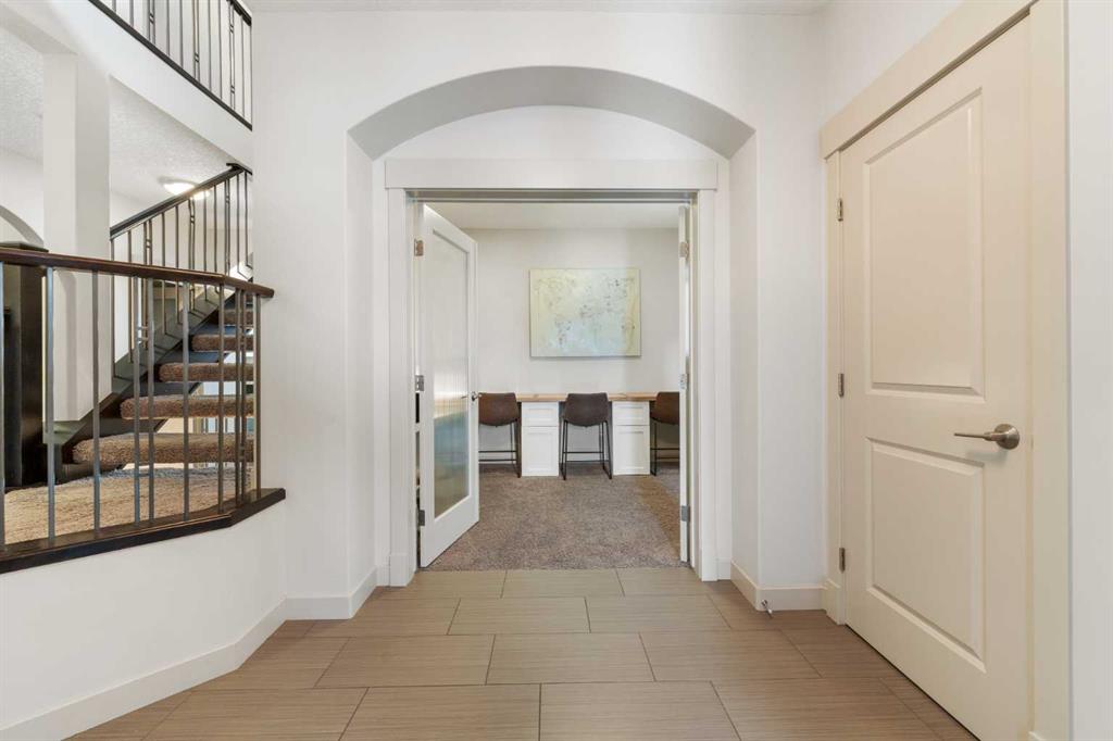 Picture for 35 Aspenshire Drive SW