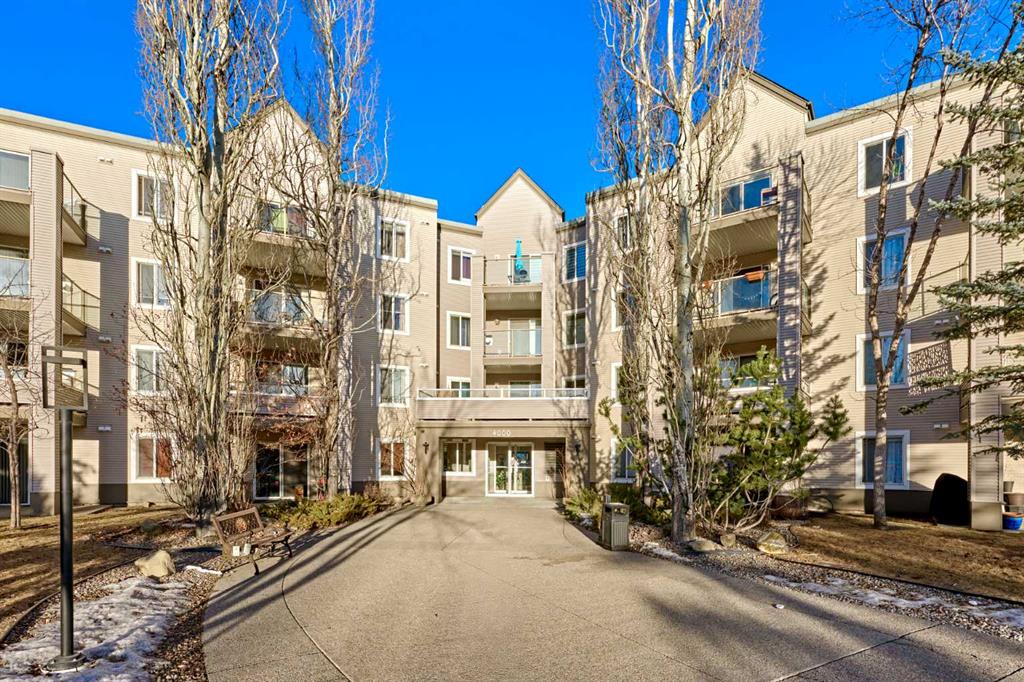 Picture for 208, 4000 Somervale Court SW