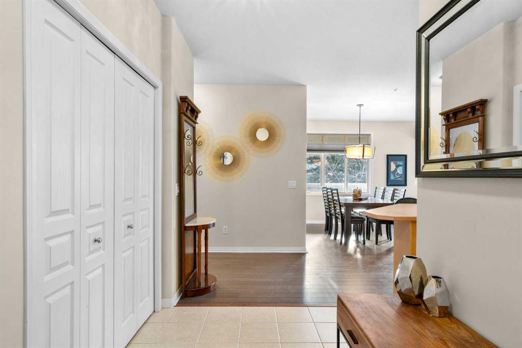 Picture for 1210, 1210 Lake Fraser Green SE