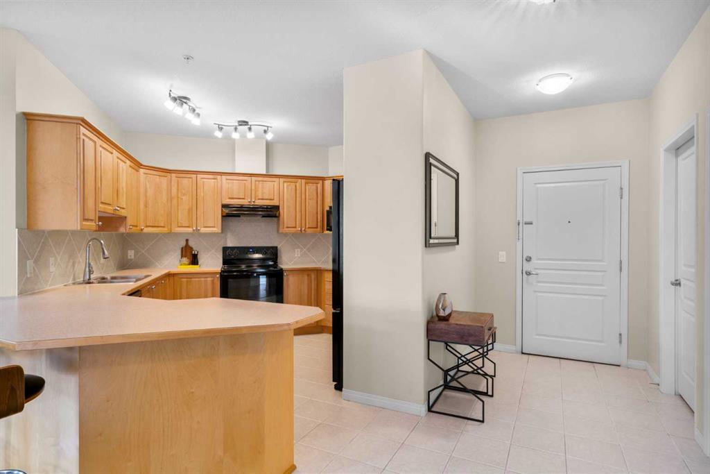 Picture for 1210, 1210 Lake Fraser Green SE