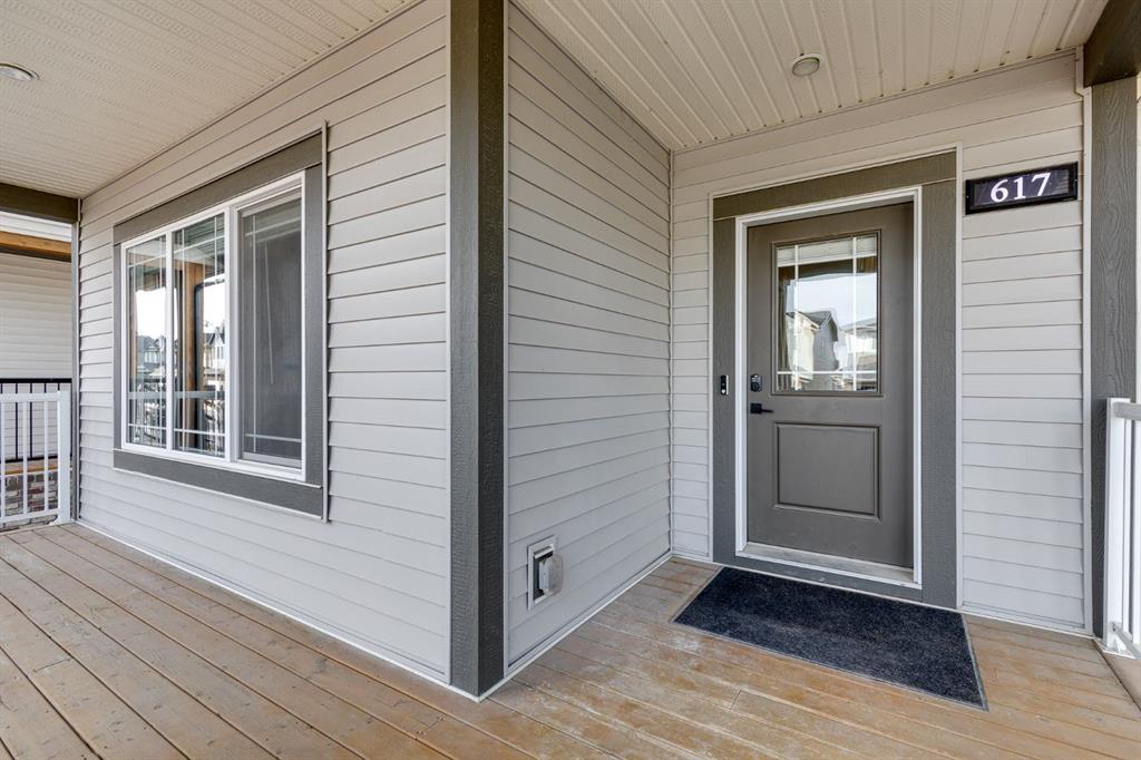 Picture for 617 Reynolds Crescent SW