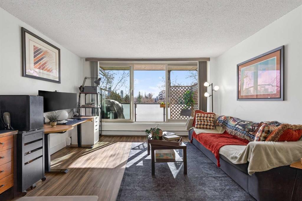 Picture for 233, 1421 7 Avenue NW