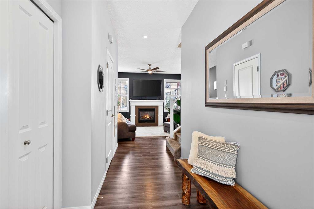 Picture for 2403, 1001 8 Street NW