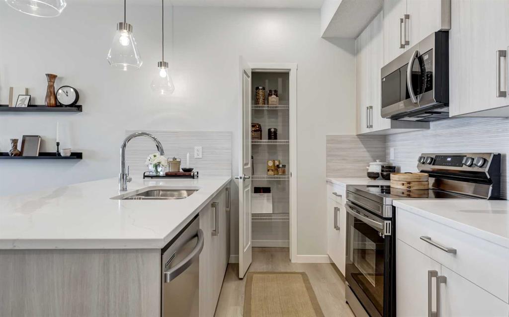 Picture for 2111, 20295 SETON Way SE