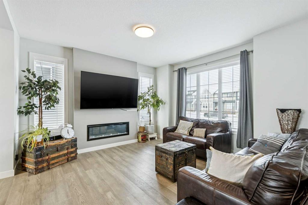 Picture for 253 Waterford Boulevard 