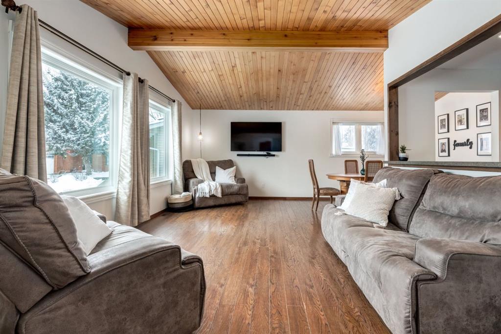 Picture for 108 Westheights Close 