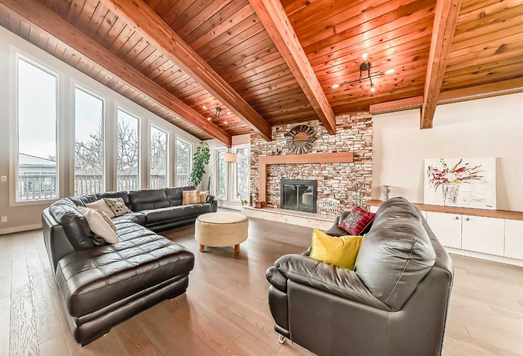 Picture for 56 Patterson Crescent SW