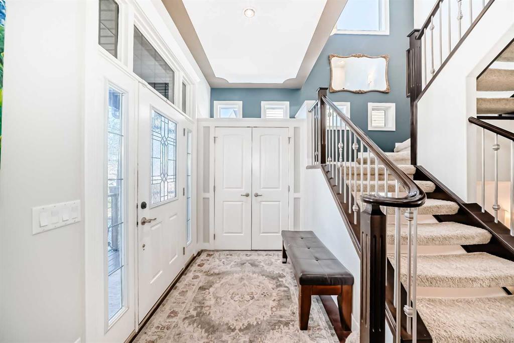 Picture for 274 Kingsbury View SE