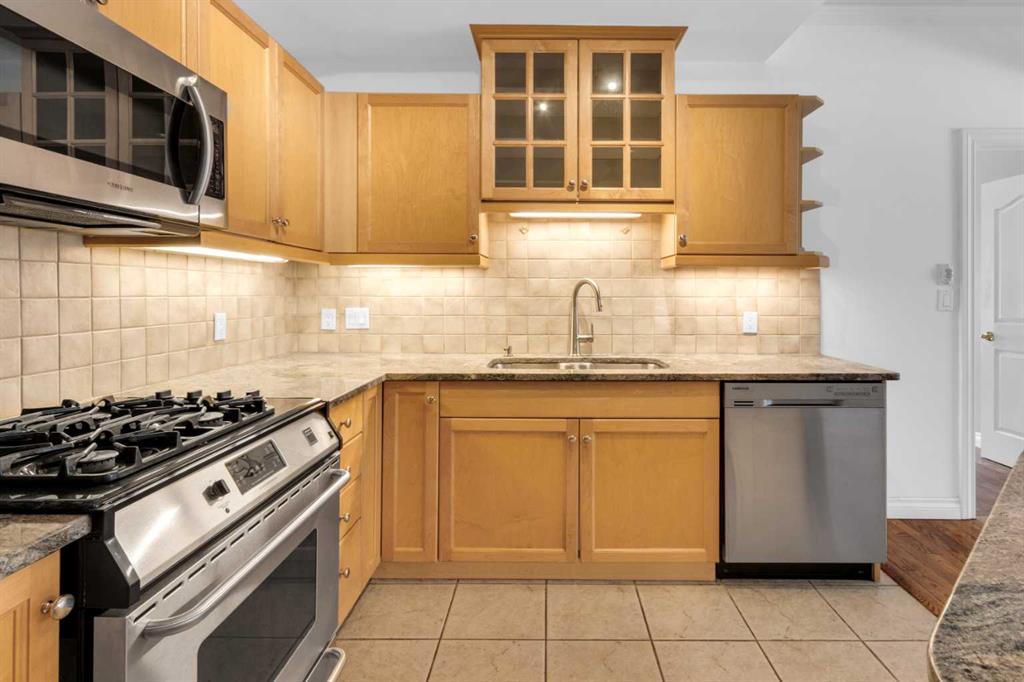 Picture for 205, 1315 12 Avenue SW