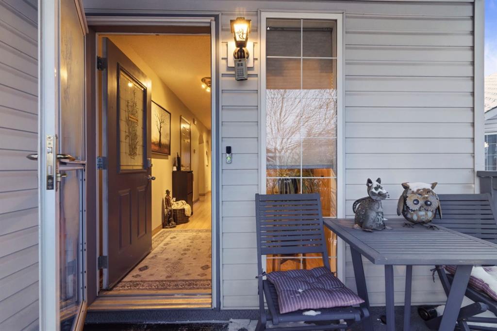 Picture for 158 Saratoga Close NE