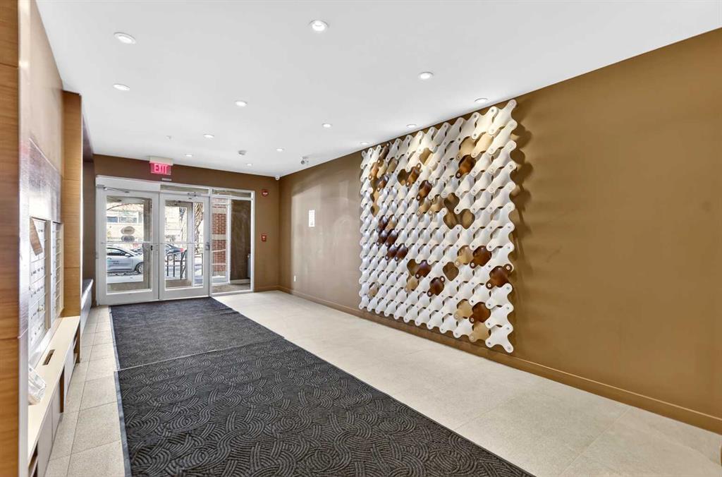 Picture for 204, 323 20 Avenue SW