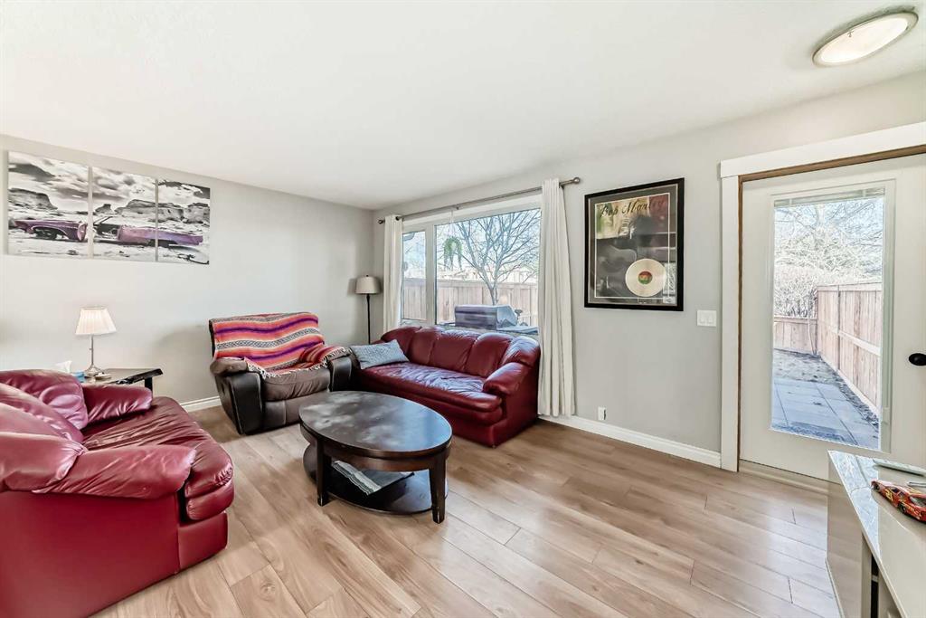 Picture for 13, 1845 Lysander Crescent SE