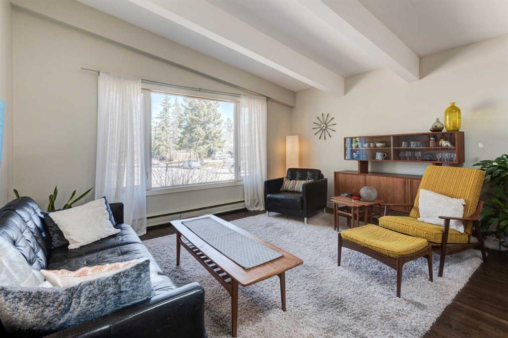 Picture for 92 Chinook Drive SW