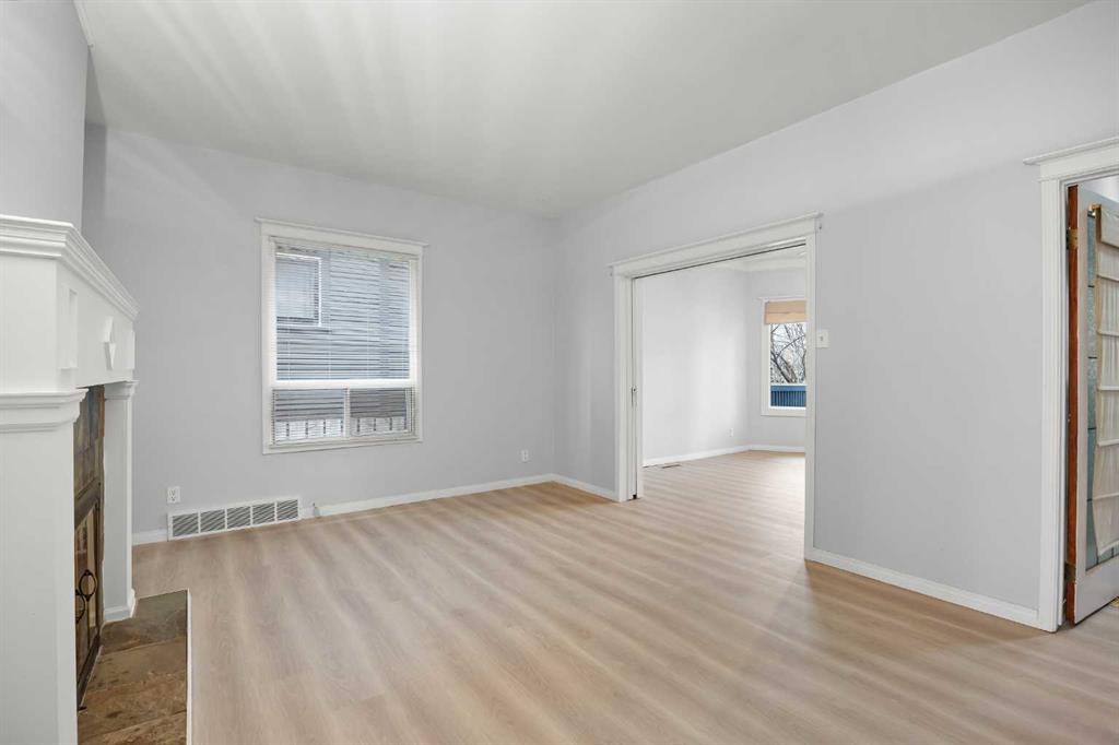 Picture for 528 21 Avenue SW