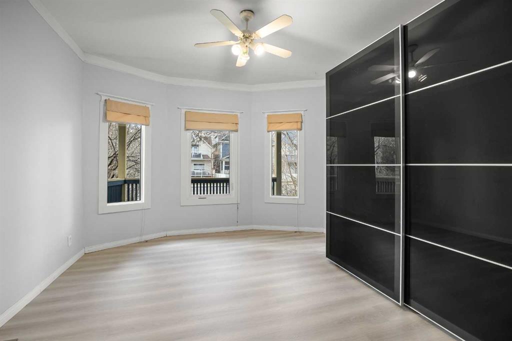 Picture for 528 21 Avenue SW