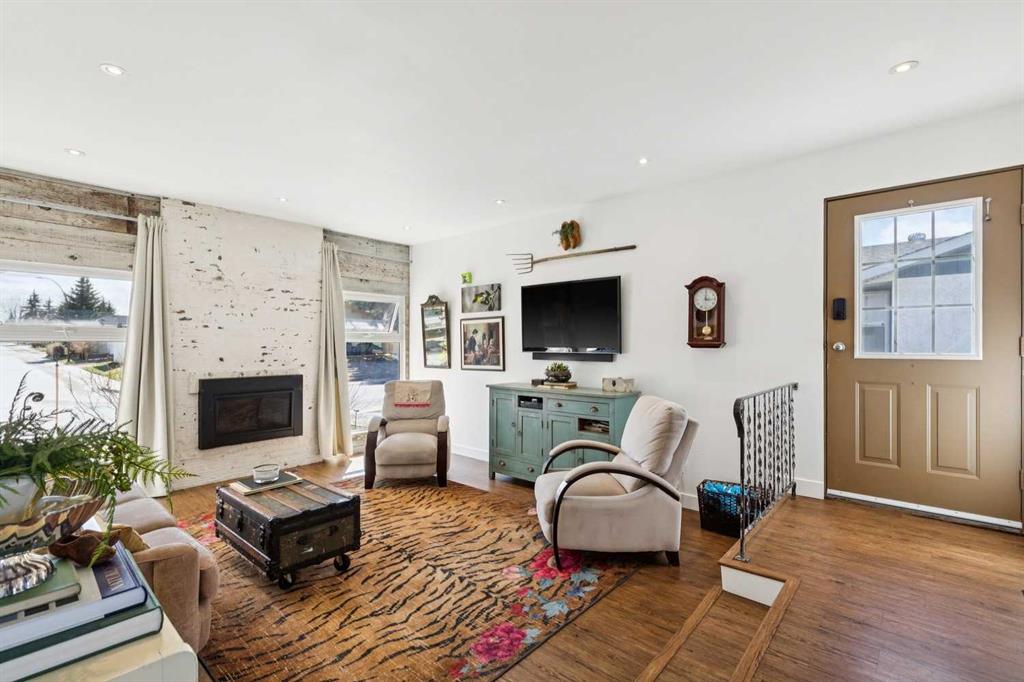 Picture for 104 Cedarpark Drive SW