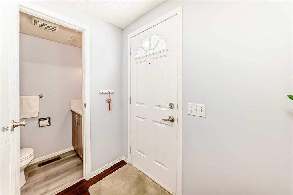 Picture for 103, 405 64 Avenue NE