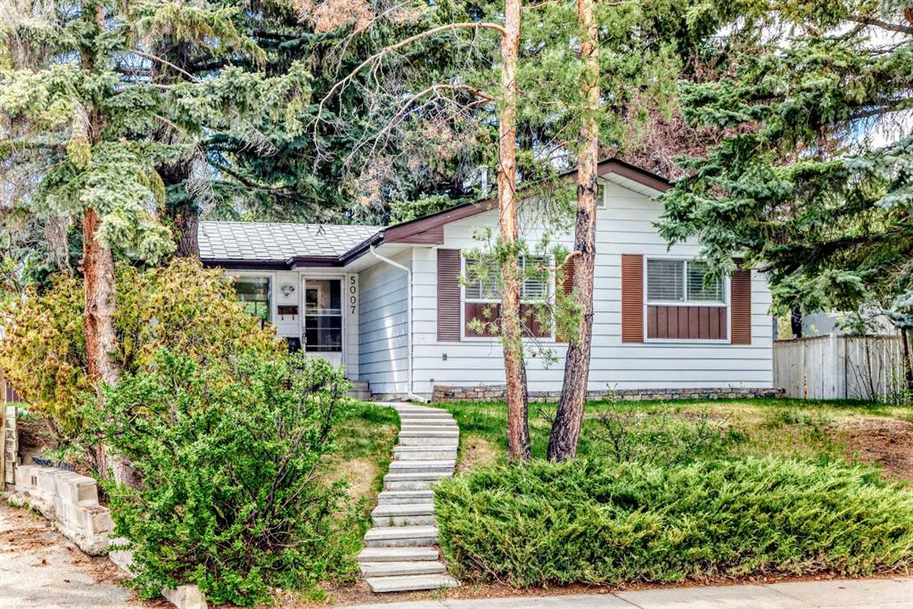 Picture for 5007 Vallance Crescent NW
