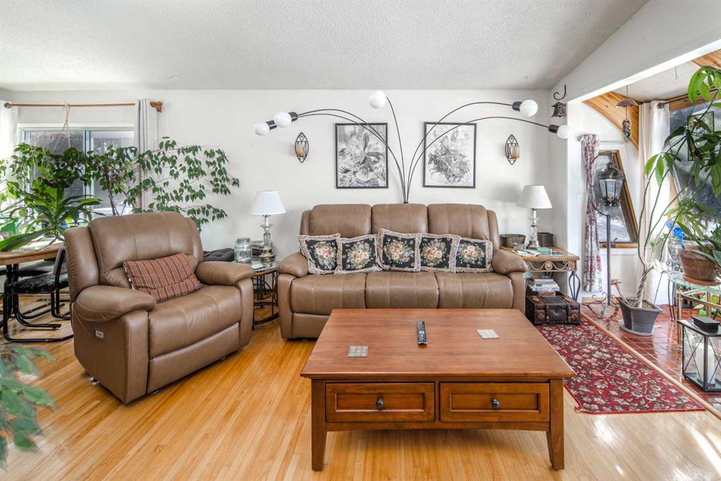 Picture for 4012 Varsity Drive NW