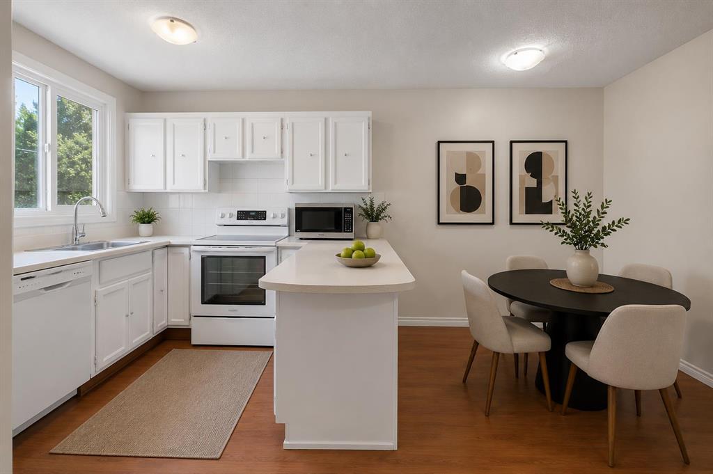Picture for 37, 630 Sabrina Road SW