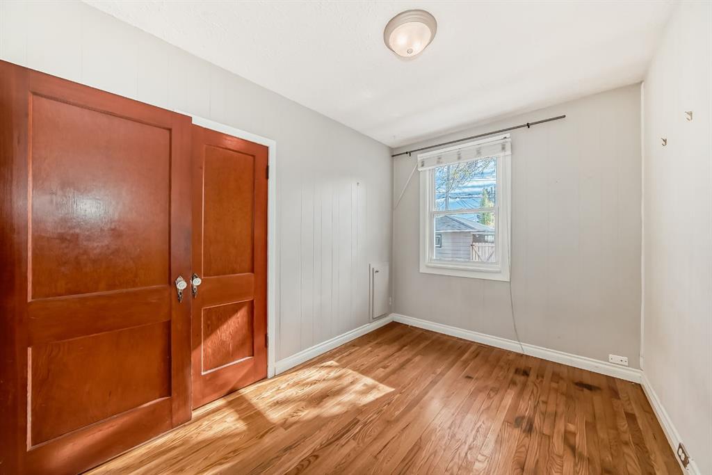 Picture for 319 11 Avenue NE https://www.cirrealty.ca/reb/creb/88/A2263388_20.jpg