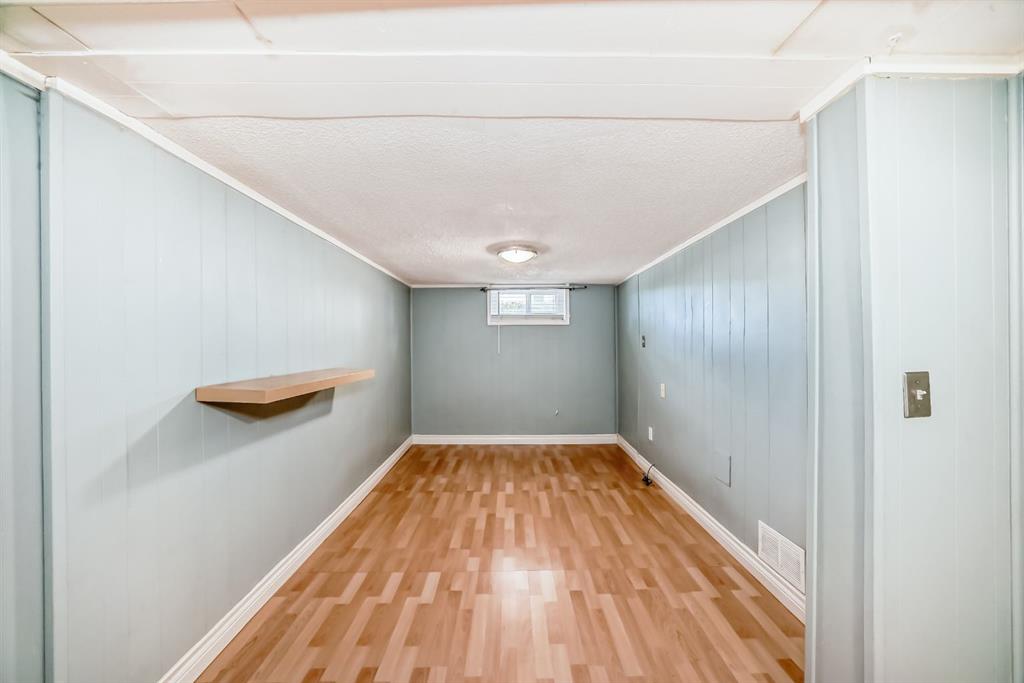 Picture for 319 11 Avenue NE https://www.cirrealty.ca/reb/creb/88/A2263388_31.jpg