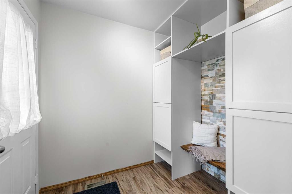 Picture for 92 Hidden Spring Place NW https://www.cirrealty.ca/reb/creb/88/A2265988_15.jpg