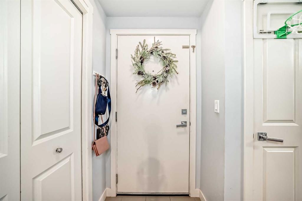 Picture for 111, 25 Auburn Meadows Avenue SE