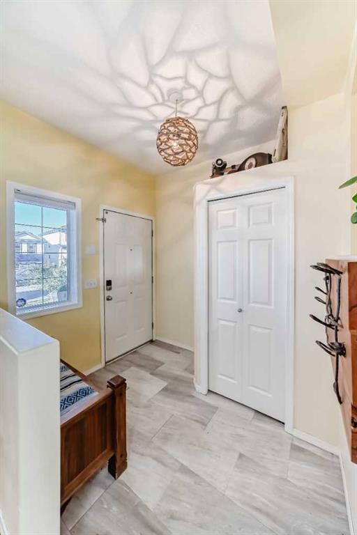 Picture for 221 Covehaven Road NE