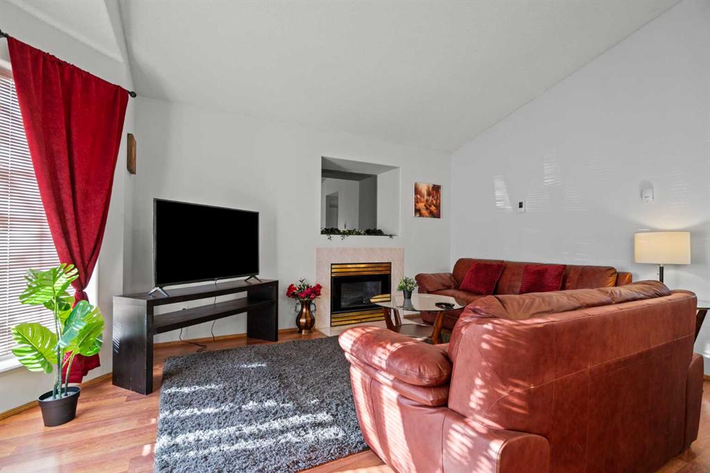 Picture for 6938 Laguna Way NE