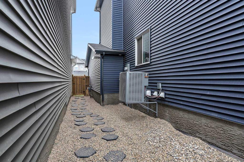 Picture for 127 Creekstone Park SW