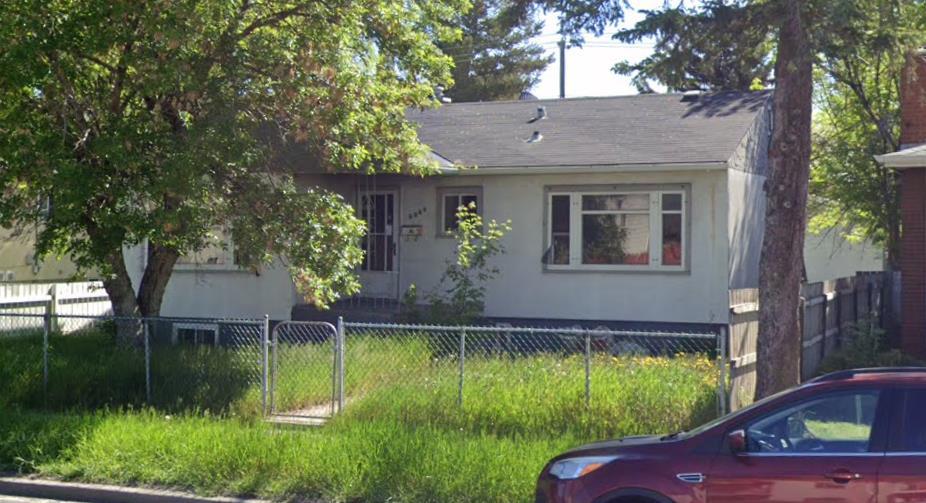 Picture for 3520 Centre Street NE