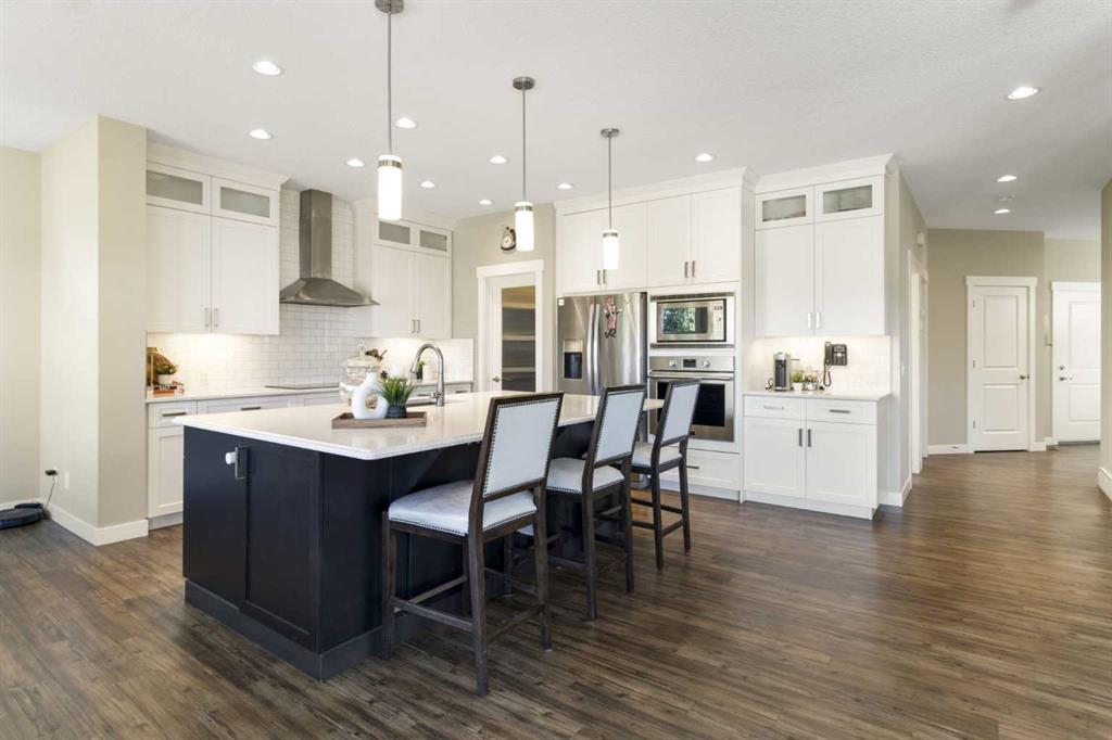 Picture for 33 Silverado Crest Bay SW