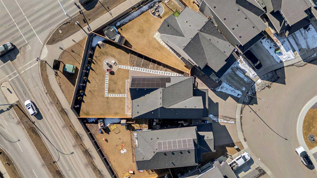 Picture for 660 Reynolds Crescent SW