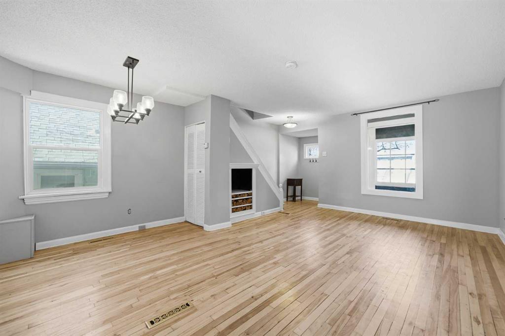 Picture for 1529 27 Avenue SW