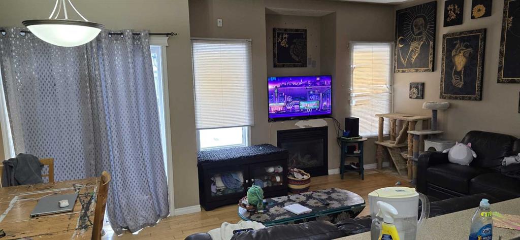 Picture for 207, 620 Luxstone Landing SW