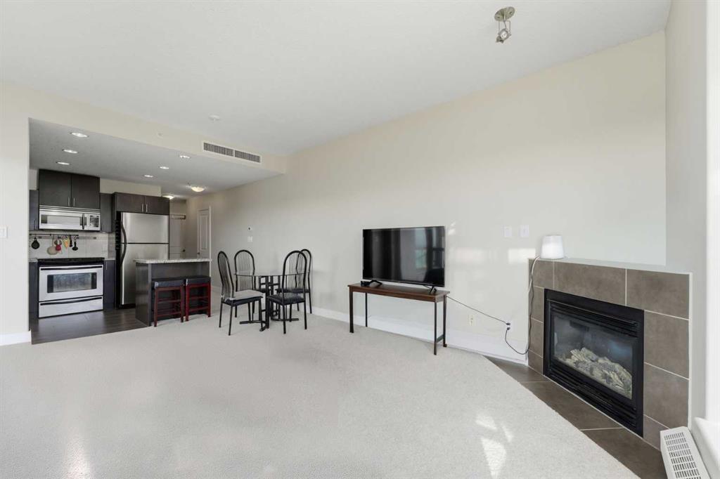 Picture for 702, 77 Spruce Place SW