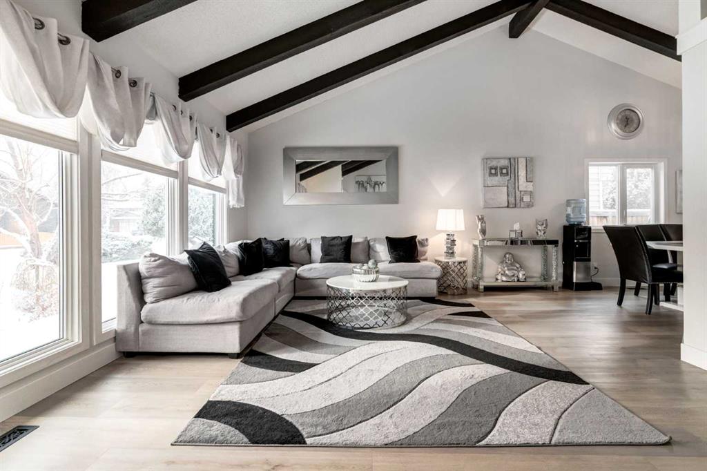 Picture for 16 Woodgate Close SW