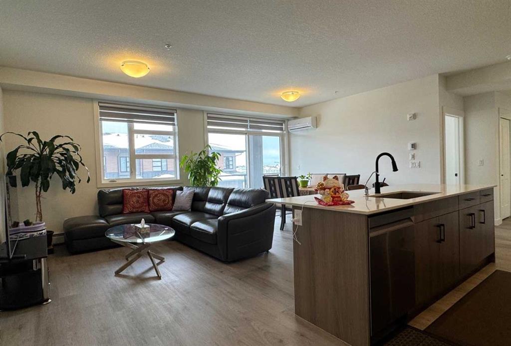 Picture for 1207, 55 Lucas  NW