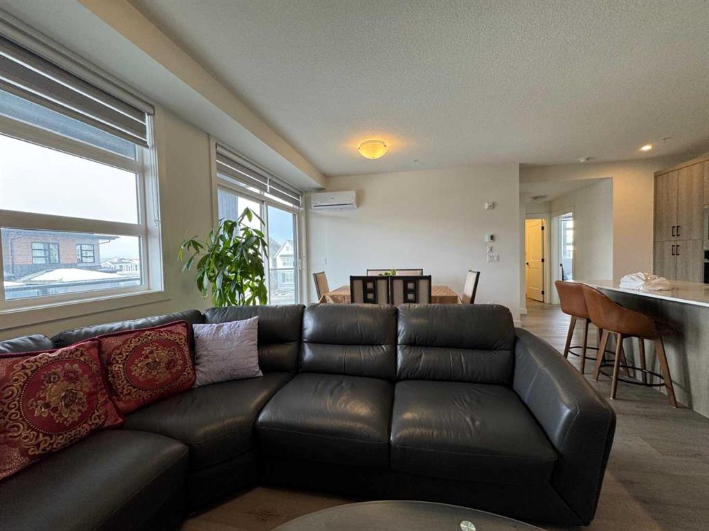 Picture for 1207, 55 Lucas  NW