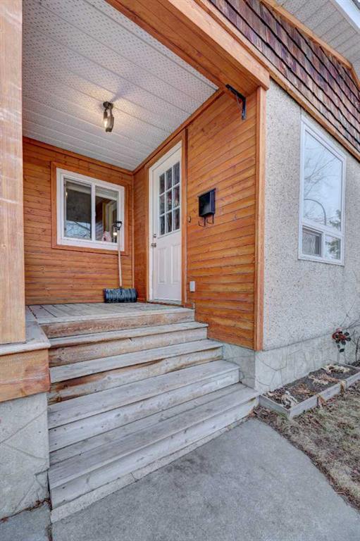 Picture for 2526 16 Street SE