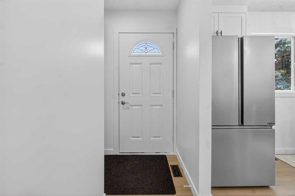 Picture for 8, 14736 Deerfield Drive SE